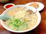 弁天町で人気の博多ラーメン『博多っ娘』