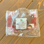 セブンのザクザク食感濃厚チョコシュー