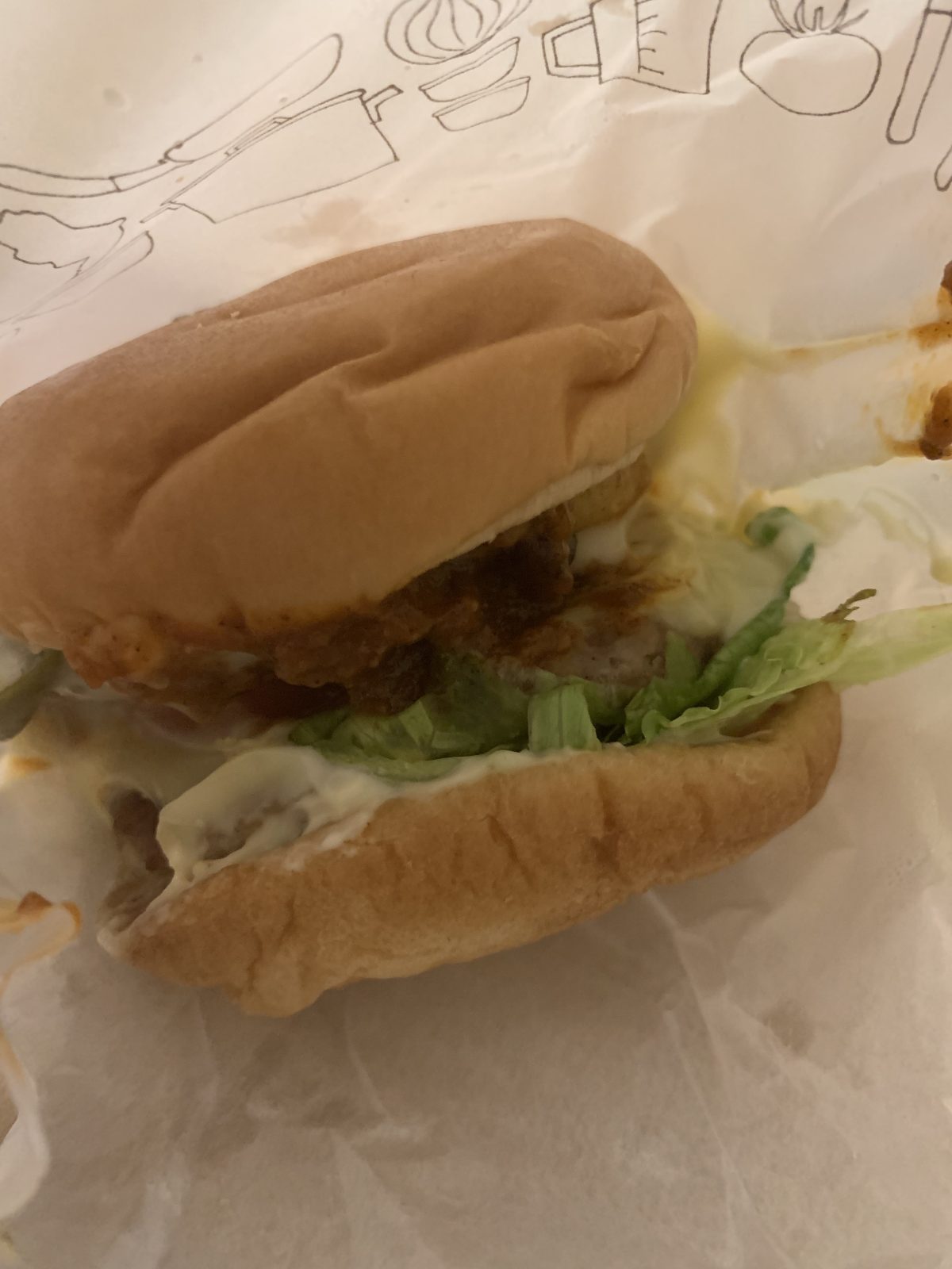 金曜日限定のスパイシーごちそうチリバーガー