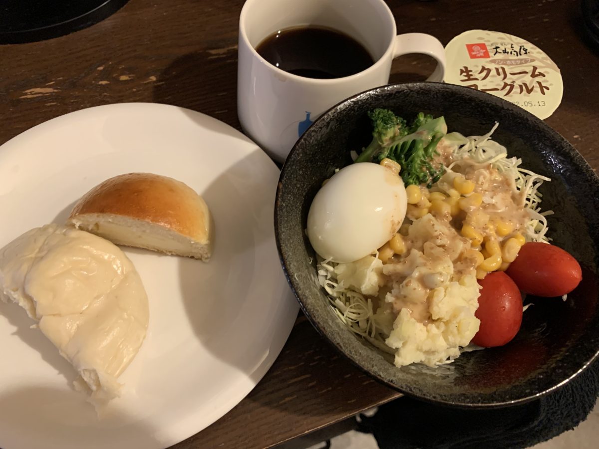 usicaのパンでおうちランチ