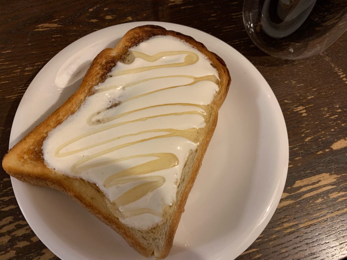 はちみつ生クリームトースト