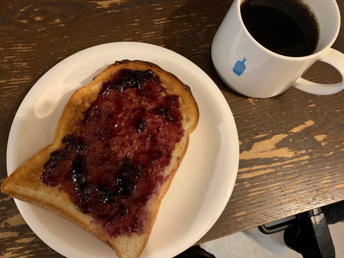 ブルーベリートースト