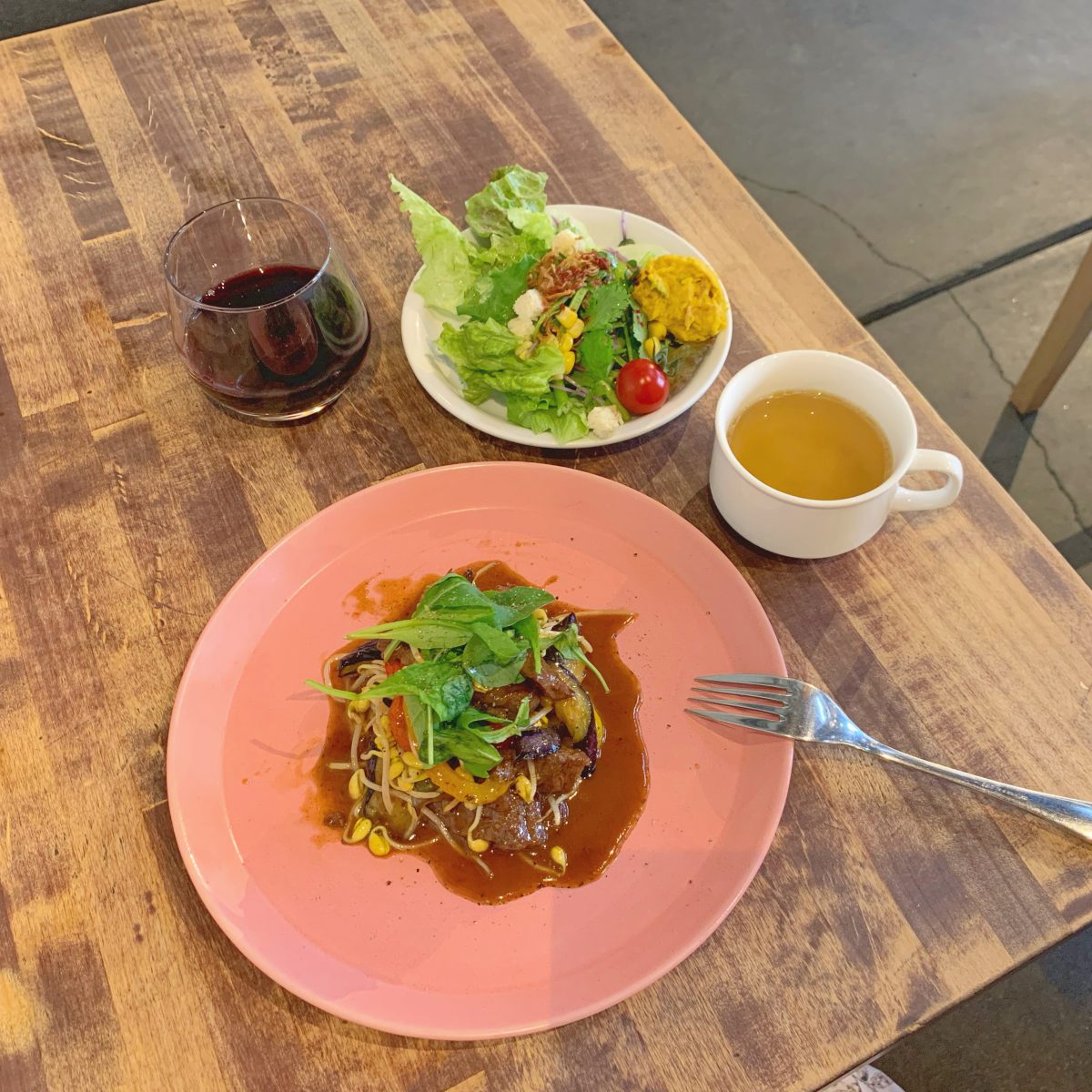 サラダバーが嬉しい♡『CAFE CHARBON』でランチ@四ツ橋