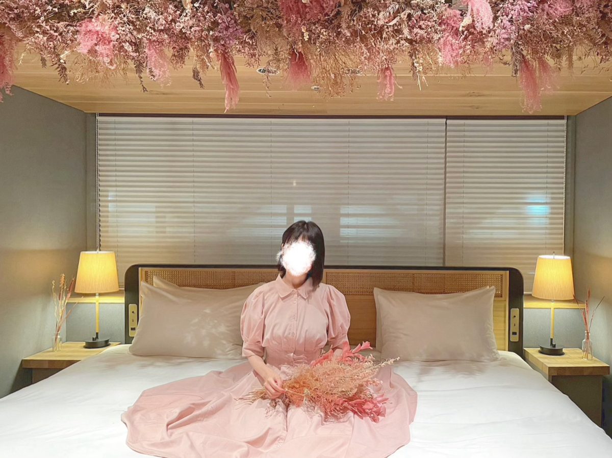 宿泊ブログ❁GOOD NATURE HOTEL KYOTOのピンクのドライフラワールームに泊まりました