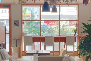 ベーグルが有名な桃谷カフェ『The Coffee Market 145』