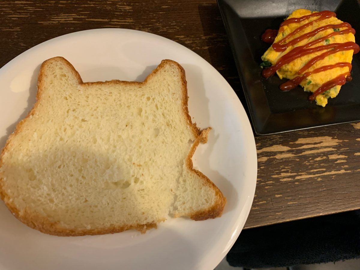 NEKONEKO食パン